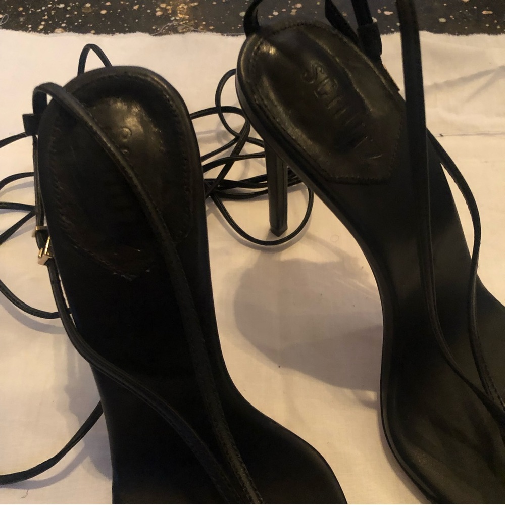 Schutz Vikki Heels Black Leather Wrap Ankle Tie - Picture 5 of 8